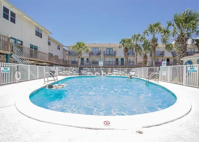 Dollar 28 By Youngs Suncoast Apartment *